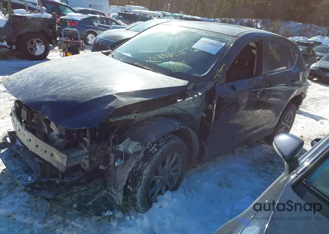 2022 Mazda Cx-5 2.5 S Preferred z USA, uszkodzony, nr VIN JM3KFBCM5N1565452